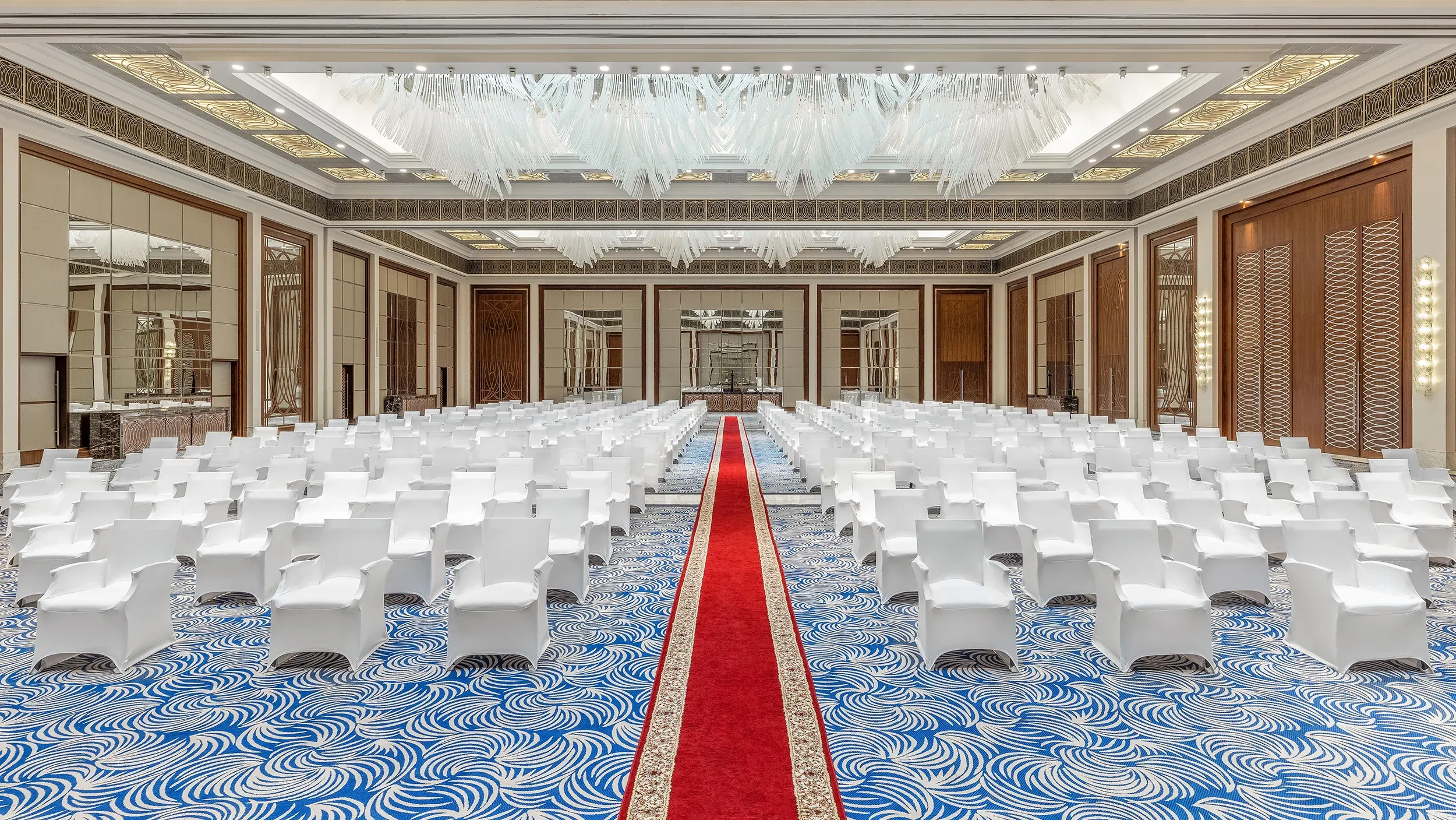 Hilton Dubai Al Habtoor City 01