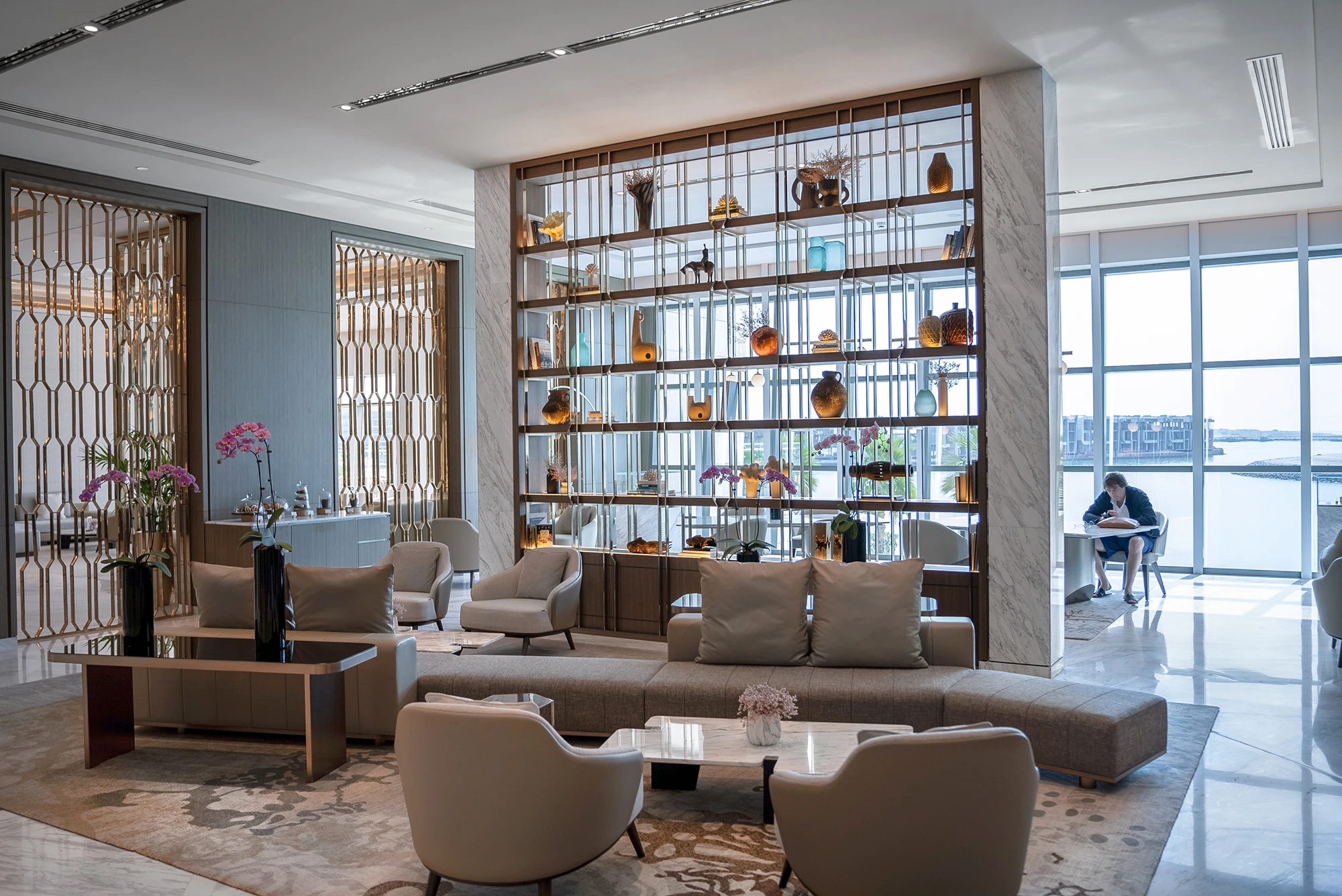 Intercontinental Residences Abu Dhabi 2