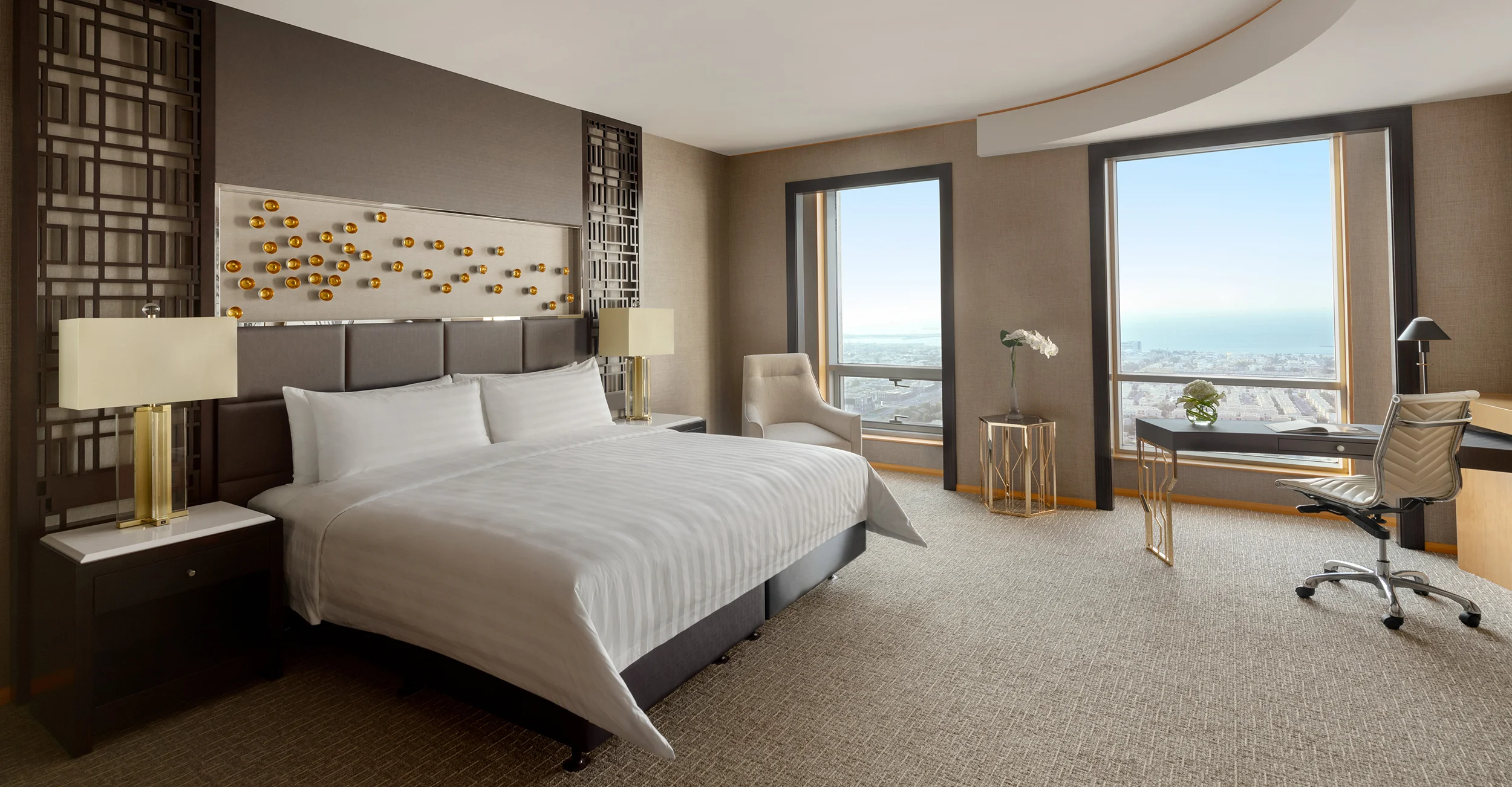 Shangri La Hotel 05